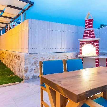 Uzumlu Village 1 Bedroom 1146 Villa